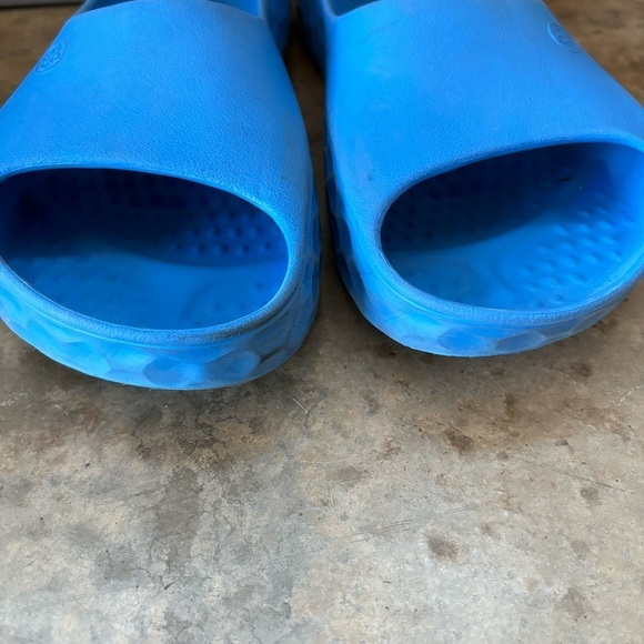 G/Fore Blue G/Slides Size Men’s 12 - Picture 2 of 13